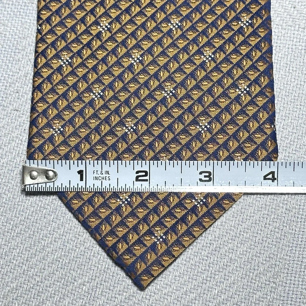 Vintage Gucci Copper Navy Geometric Luxury‎ Hand Made Silk Tie Made In Italy